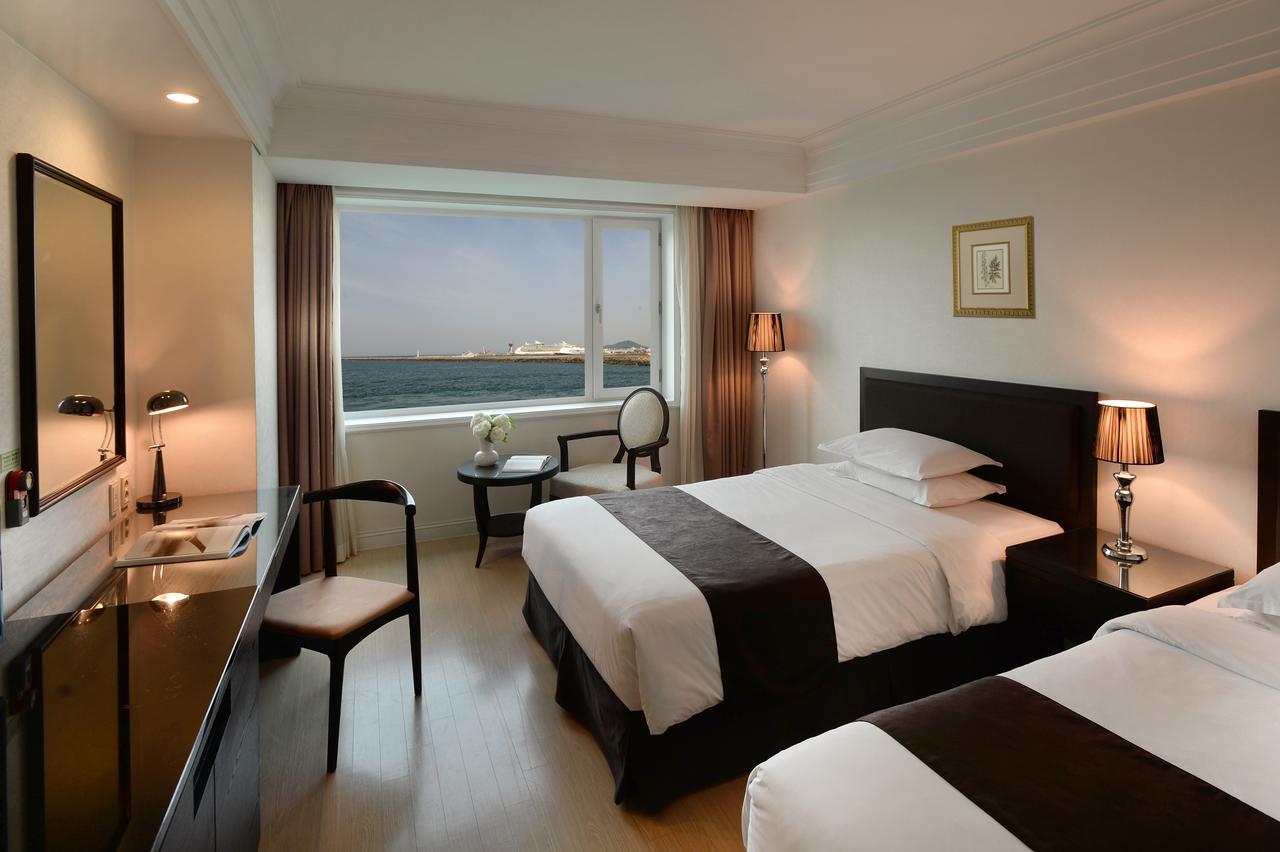 Oriental & Casino Hotel